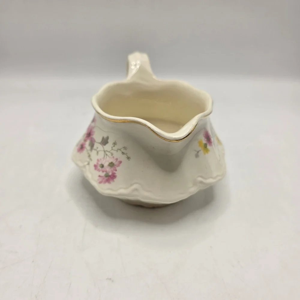 Homer Laughlin Creamer Vintage Floral Ceramic Gold Trim 1948 Made in USA C48N6